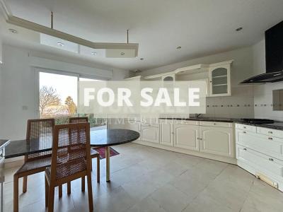 Contemporary Detached House in Good Order