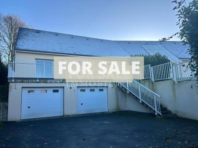 Contemporary Detached House in Good Order