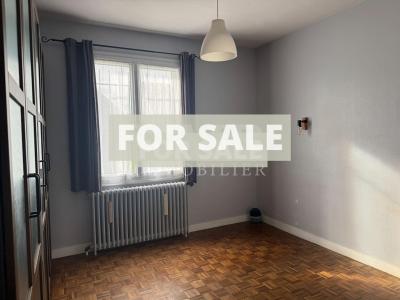 Large Detached Family House with Garden