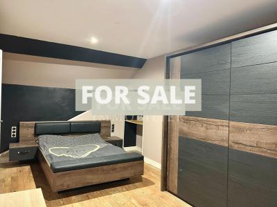 Lovely House and Garden plus Outbuildings