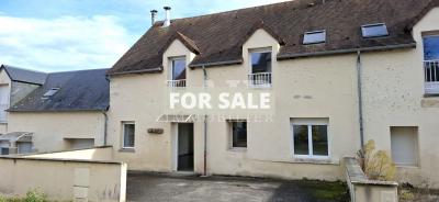 Traditional House in Good Condition with Garden