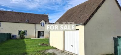 Traditional House in Good Condition with Garden