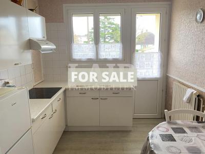 House with Garden and Garage