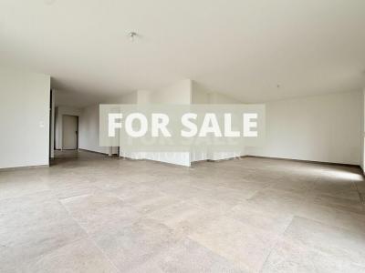 New Build Detached House with Garden