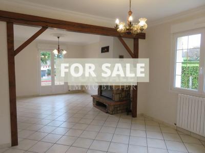 Detached House with Garden in Nice Location