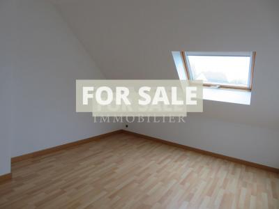 Detached House with Garden in Nice Location