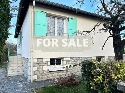 Detached House with Mature Garden