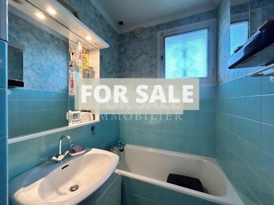 Detached House with Mature Garden