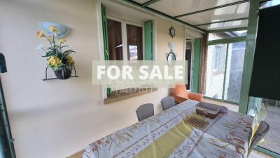 Detached House with Garden and Open View