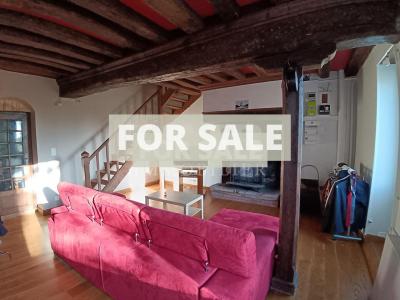 Detached Country House with Outbuilding