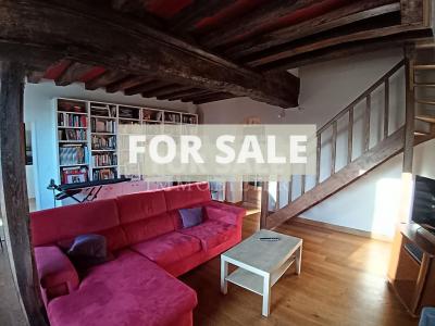 Detached Country House with Outbuilding