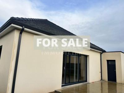 New Build Detached House with Garden