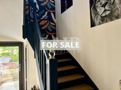 Splendid High-Quality Manor House with Pool