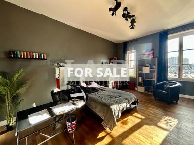 Splendid High-Quality Manor House with Pool