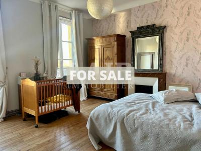 Splendid High-Quality Manor House with Pool