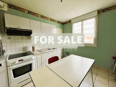 Detached House with Landscaped Garden