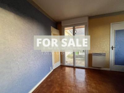 Detached House with Landscaped Garden