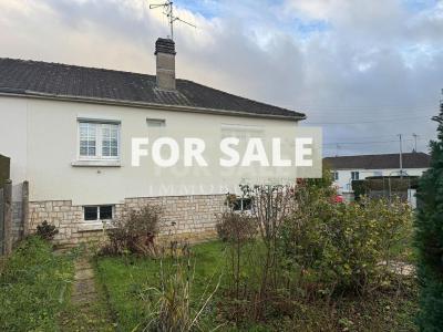 Town House with Neat Garden