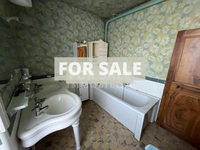 Countryside Manor House with Character and Outbuildings