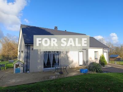 Detached House with Garden
