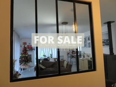 Detached House with Garden