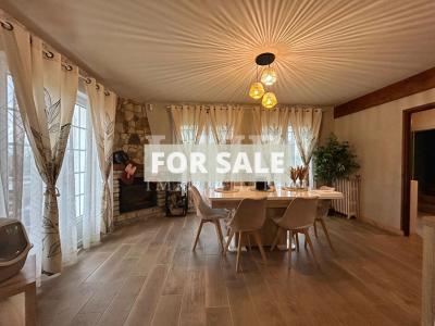 Detached House with Garden