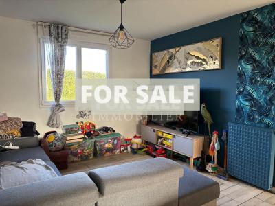 Single Storey Villa With Garden