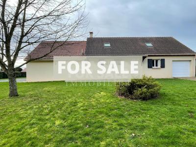 Detached House with Landscaped Garden