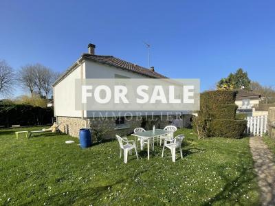 Detached House with Landscaped Garden