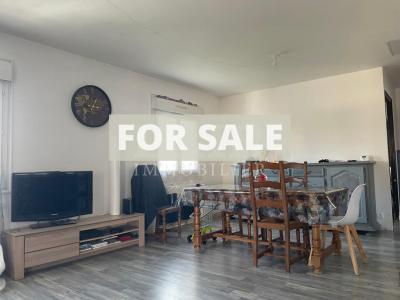 Detached House with Landscaped Garden