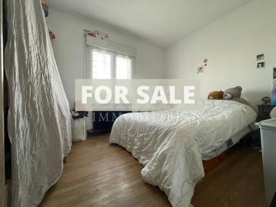 Detached House with Landscaped Garden