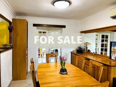 Detached House with neat Garden