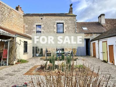 Magnificent Town House with Garden