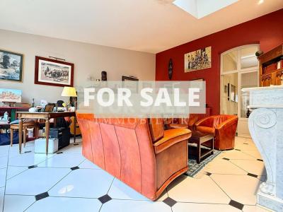 Magnificent Town House in Historic Sector