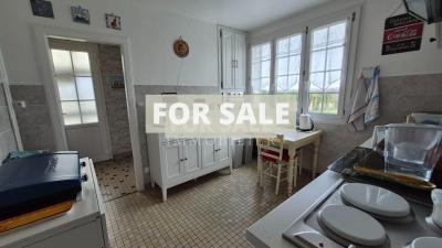 Traditional House with Garden