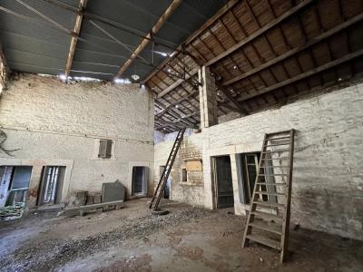 Barn to Renovate with Plot of Land