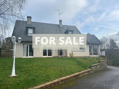 Detached House with Garden in Spa Town