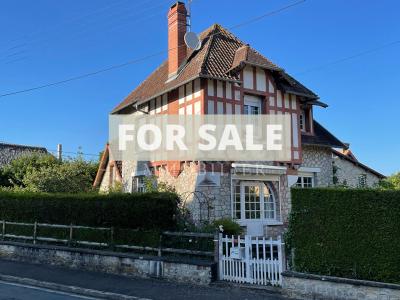 Detached Villa Bagnolaise with Lovely Garden
