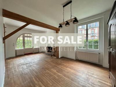 Detached Villa Bagnolaise with Lovely Garden