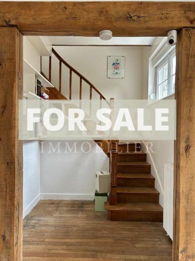 Detached Villa Bagnolaise with Lovely Garden