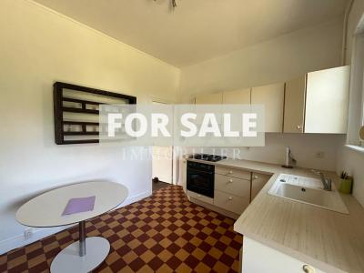 Detached Villa Bagnolaise with Lovely Garden