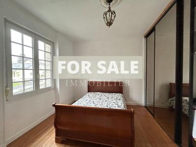 Detached Villa Bagnolaise with Lovely Garden