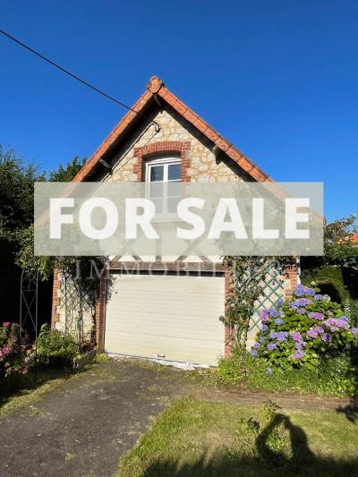 Detached Villa Bagnolaise with Lovely Garden
