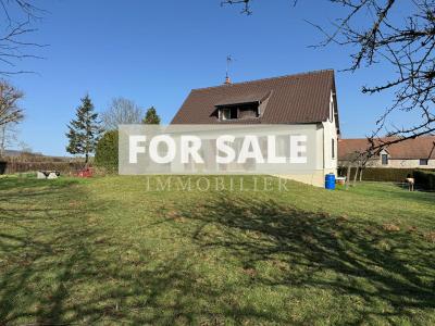 Detached House with Over One Acre Garden