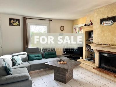 Detached House with Landscaped Garden