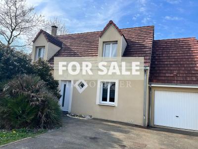 Detached House with Landscaped Garden