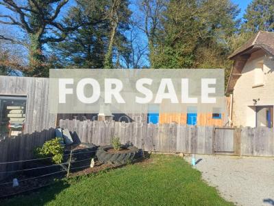 Detached House with Landscaped Garden