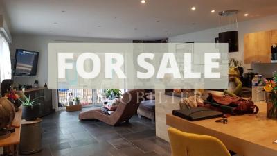 Detached House with Landscaped Garden