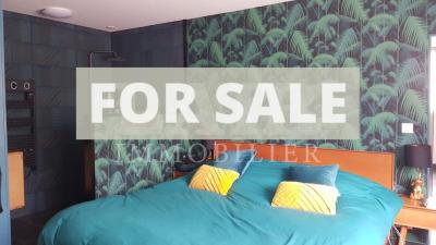 Detached House with Landscaped Garden