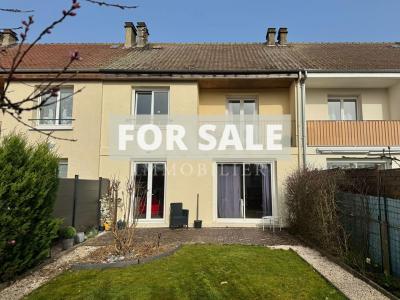 Town House With Garden and Garage